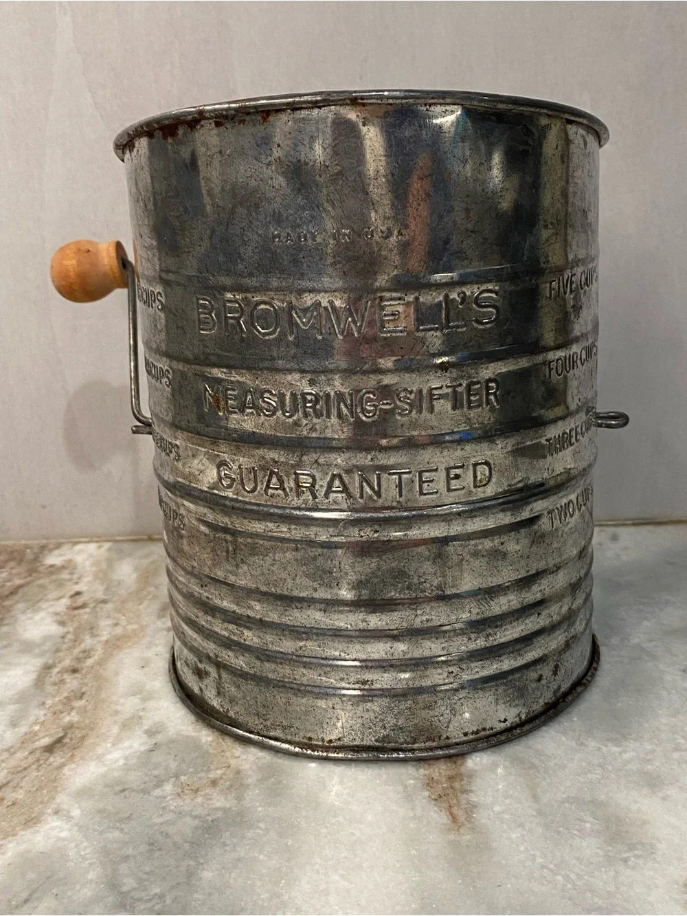 VTG Bromwell's 5-Cup Tin Measuring Flour Sifter Wood Handle